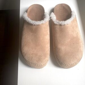 Jenni Kayne Tan Clogs. Size 9.5/41.